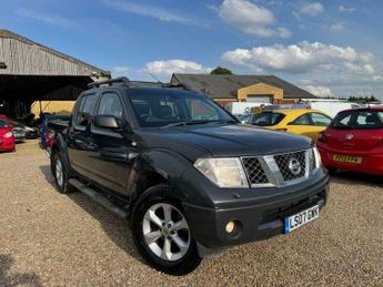 Nissan Navara 2.5 dCi Aventura 4dr