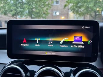 Mercedes C Class C 200 AMG LINE PREMIUM