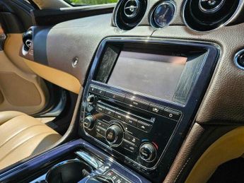 Jaguar XJ 3.0d V6 Luxury Auto Euro 5 4dr