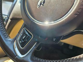 Jaguar XJ 3.0d V6 Luxury Auto Euro 5 4dr