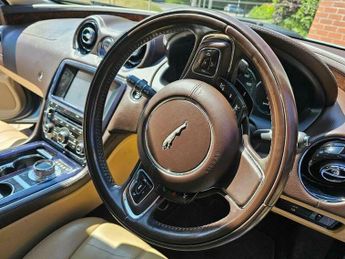 Jaguar XJ 3.0d V6 Luxury Auto Euro 5 4dr