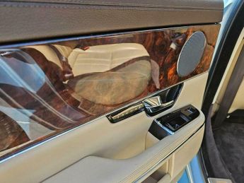 Jaguar XJ 3.0d V6 Luxury Auto Euro 5 4dr