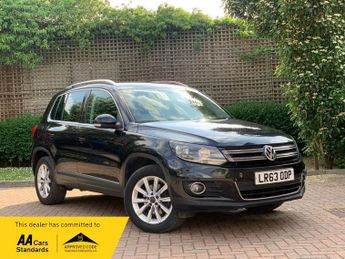 Volkswagen Tiguan SE TDI BLUEMOTION TECHNOLOGY 4MOTION DSG*TWO KEYS*ONE YEAR MOT*F