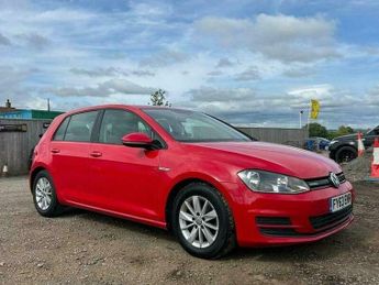 Volkswagen Golf TDi 1.6 TDI BlueMotion Euro 5 (s/s) 5dr