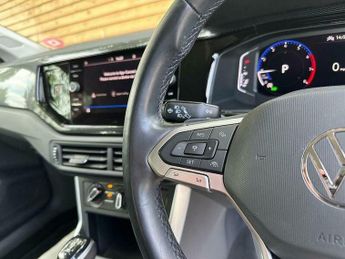 Volkswagen Polo 1.0 TSI Life DSG Euro 6 (s/s) 5dr