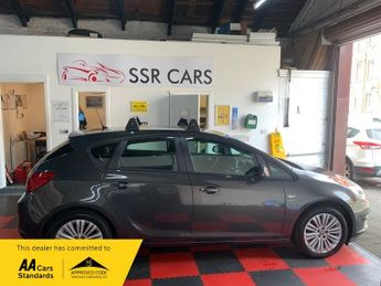 Vauxhall Astra 1.6 16v Energy Hatchback 5dr Petrol Manual Euro 5 (115 ps)