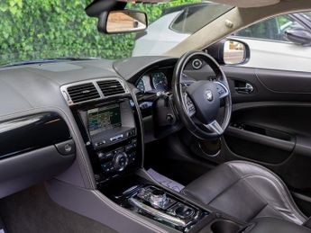 Jaguar XK SIGNATURE - Stratus Grey - immaculate -FSH