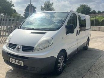 Renault Trafic 2.0 dCi LL29 Crew Van L3 H1 4dr (Phase 3, 6 Seats)