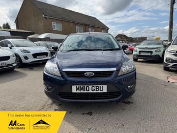 Ford Focus 1.6 Zetec Hatchback 5dr Petrol Automatic (184 g/km, 99 bhp)