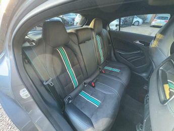 Mercedes-Benz A Class 2.1 A220d Motorsport Edition (Premium) 7G-DCT Euro 6 (s/s) 5dr