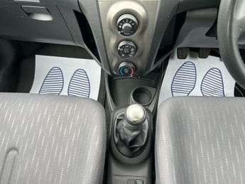 Toyota Yaris VVT-I TR