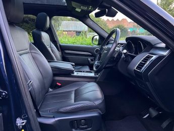 Land Rover Discovery SD6 LANDMARK