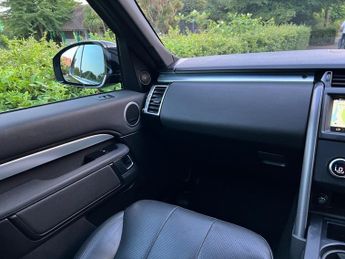 Land Rover Discovery SD6 LANDMARK