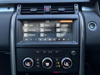 Land Rover Discovery SD6 LANDMARK