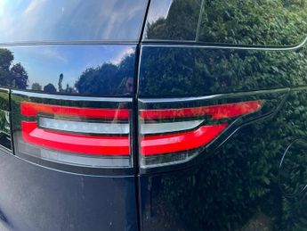 Land Rover Discovery SD6 LANDMARK