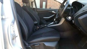 Ford Focus 1.0T EcoBoost Zetec Auto Euro 6 (s/s) 5dr