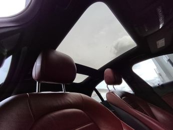 Mercedes GL Class C300 H AMG LINE PREMIUM PLUS