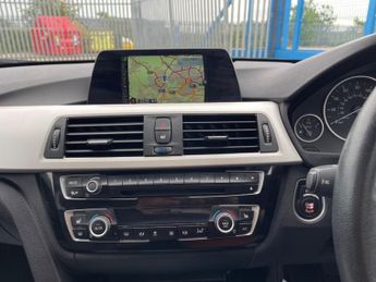 BMW 3 SERIES 320d Ed PLUS TOURING