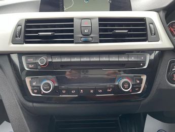 BMW 3 SERIES 320d Ed PLUS TOURING