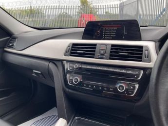 BMW 3 SERIES 320d Ed PLUS TOURING