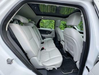 Land Rover Discovery Sport 2.0 TD4 HSE Auto 4WD Euro 6 (s/s) 5dr