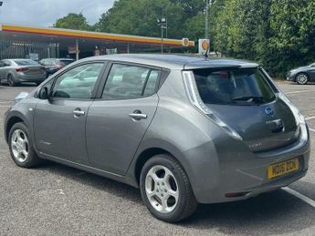Nissan Leaf 30kWh Acenta Auto 5dr