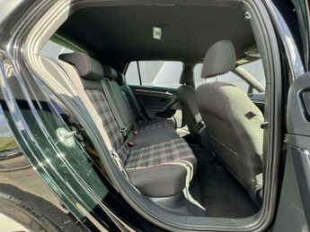 Volkswagen Golf GTi 2.0 TSI BlueMotion Tech GTI DSG Euro 6 (s/s) 5dr