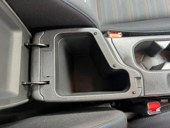 Nissan Leaf LAUNCH EDITION