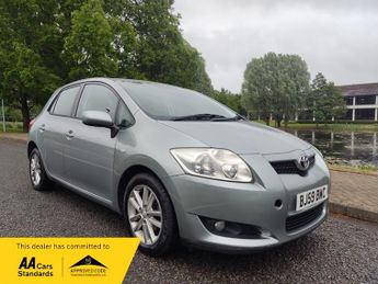 Toyota Auris 1.33 VVT-i TR Hatchback 5dr Petrol Manual (s/s) (135 g/km, 100 b