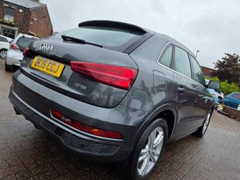 Audi Q3 TFSI S LINE