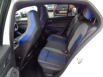 Volkswagen Golf 2.0 TSI R Hatchback 5dr Petrol DSG 4Motion Euro 6 (s/s) (320 ps)