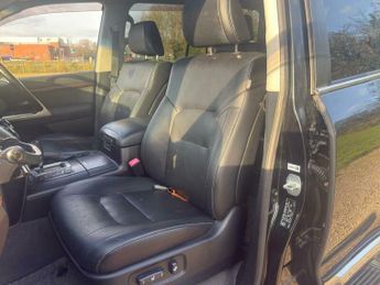 Toyota Land Cruiser 4.6 V8 8 SEATS SUNROOF