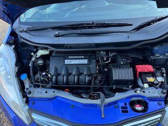 Honda Jazz HYBRID GP1 AUTO (JAZZ)1.3 IMA CVT 5dr Automatic 2010 (60 reg) UL
