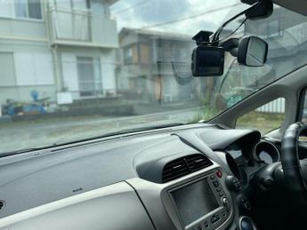 Honda Jazz HYBRID GP1 AUTO (JAZZ)1.3 IMA CVT 5dr Automatic 2010 (60 reg) UL