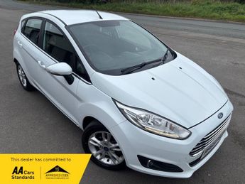 Ford Fiesta 1.0 ZETEC FREE ROAD TAX GREAT 1ST CAR BLUETOOTH NEW TIMING BELT 