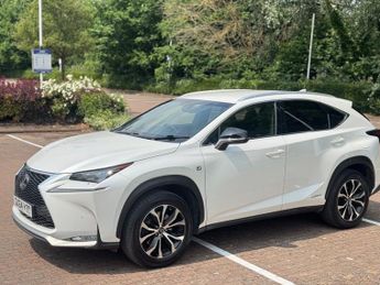 Lexus NX 300H F SPORT