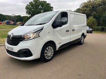 Renault Trafic 1.6 dCi 27 Business+ SWB Standard Roof Euro 6 5dr