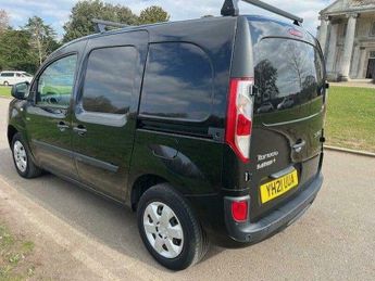 Renault Kangoo ZE ML20 33kWh Business+ Auto MWB 4dr (i)