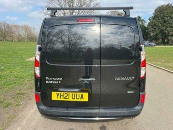 Renault Kangoo ZE ML20 33kWh Business+ Auto MWB 4dr (i)