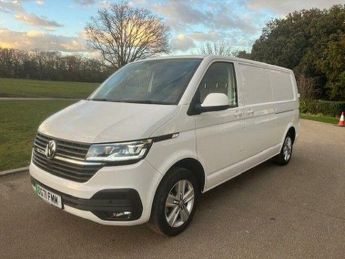 Volkswagen Transporter e 110 37.3kWh Advance Auto LWB 5dr