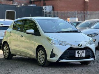 Toyota Yaris 1.3 VVT-i Icon CVT Euro 6 5dr