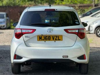 Toyota Yaris 1.3 VVT-i Icon CVT Euro 6 5dr