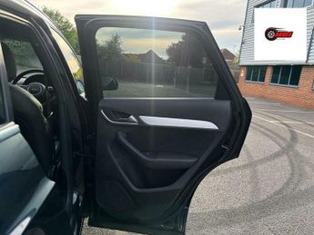 Audi Q3 2.0 TFSI S line S Tronic quattro Euro 5 (s/s) 5dr