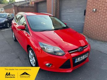Ford Focus 1.6 Zetec Navigator Powershift Euro 5 5dr