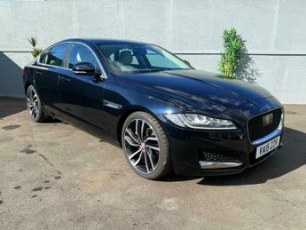 Jaguar XF 2.0d Portfolio Auto Euro 6 (s/s) 4dr