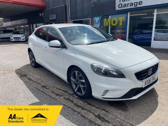 Volvo V40 D2 R-DESIGN LUX NAV
