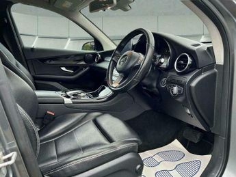 Mercedes-Benz C Class 2.1 GLC250d SE G-Tronic 4MATIC Euro 6 (s/s) 5dr