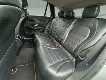 Mercedes-Benz C Class 2.1 GLC250d SE G-Tronic 4MATIC Euro 6 (s/s) 5dr