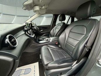 Mercedes-Benz C Class 2.1 GLC250d SE G-Tronic 4MATIC Euro 6 (s/s) 5dr