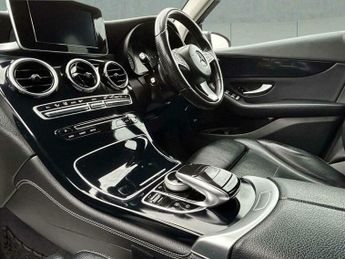 Mercedes-Benz C Class 2.1 GLC250d SE G-Tronic 4MATIC Euro 6 (s/s) 5dr